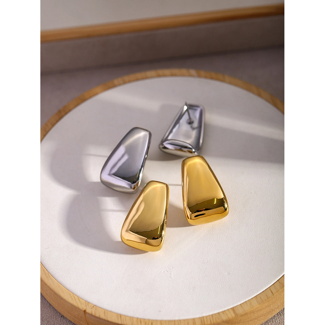 Simple Geometric Glossy Vintage Stainless Earrings DPJE1281