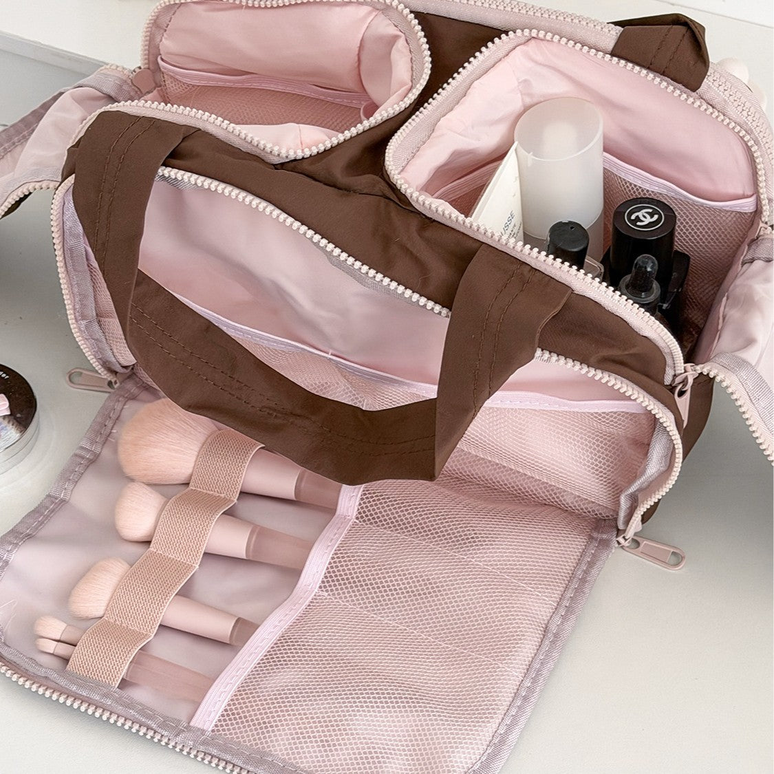 Vintage Multi-Layer Large Capacity Makeup Bag MK2BW6S10BOB54