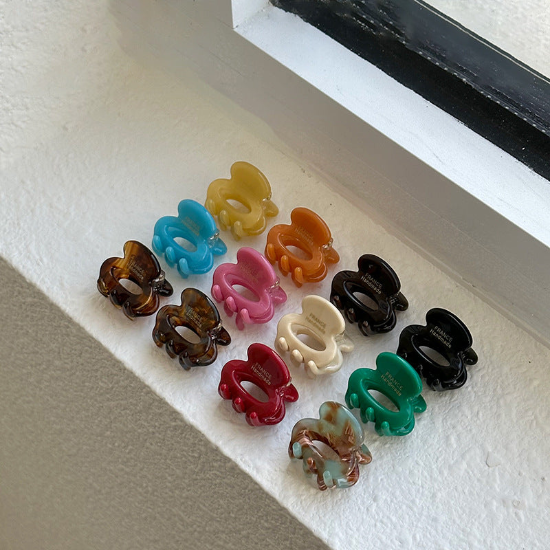 Oval Hollow Out Hair Claw - DippedShop Wholesale - #4547