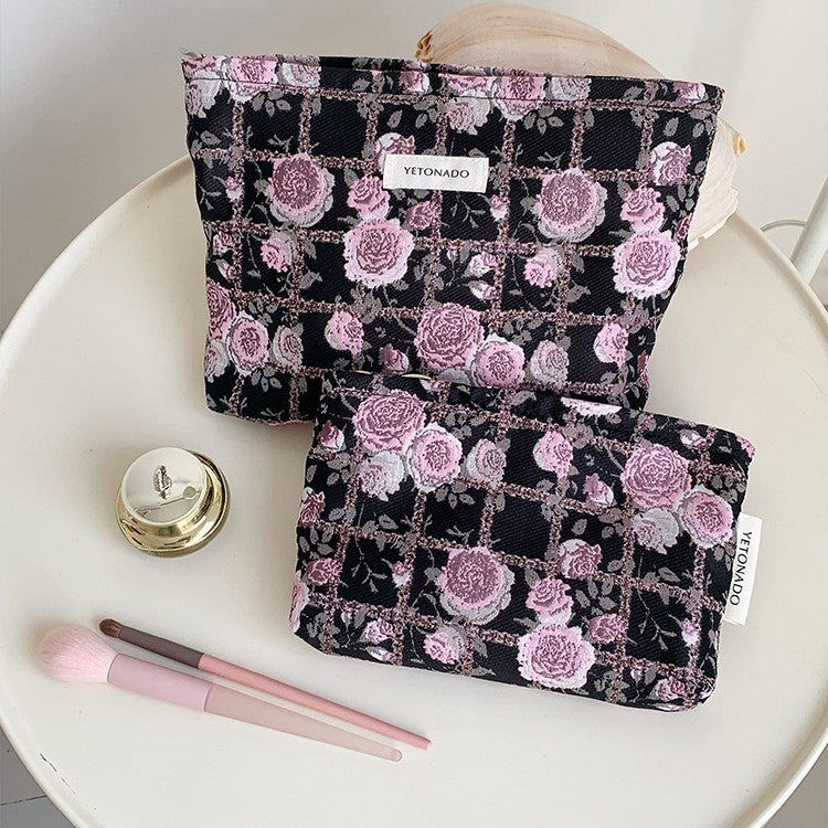 Vintage Floral Embossed Portable Makeup Bag MK2BW6W10BOB409