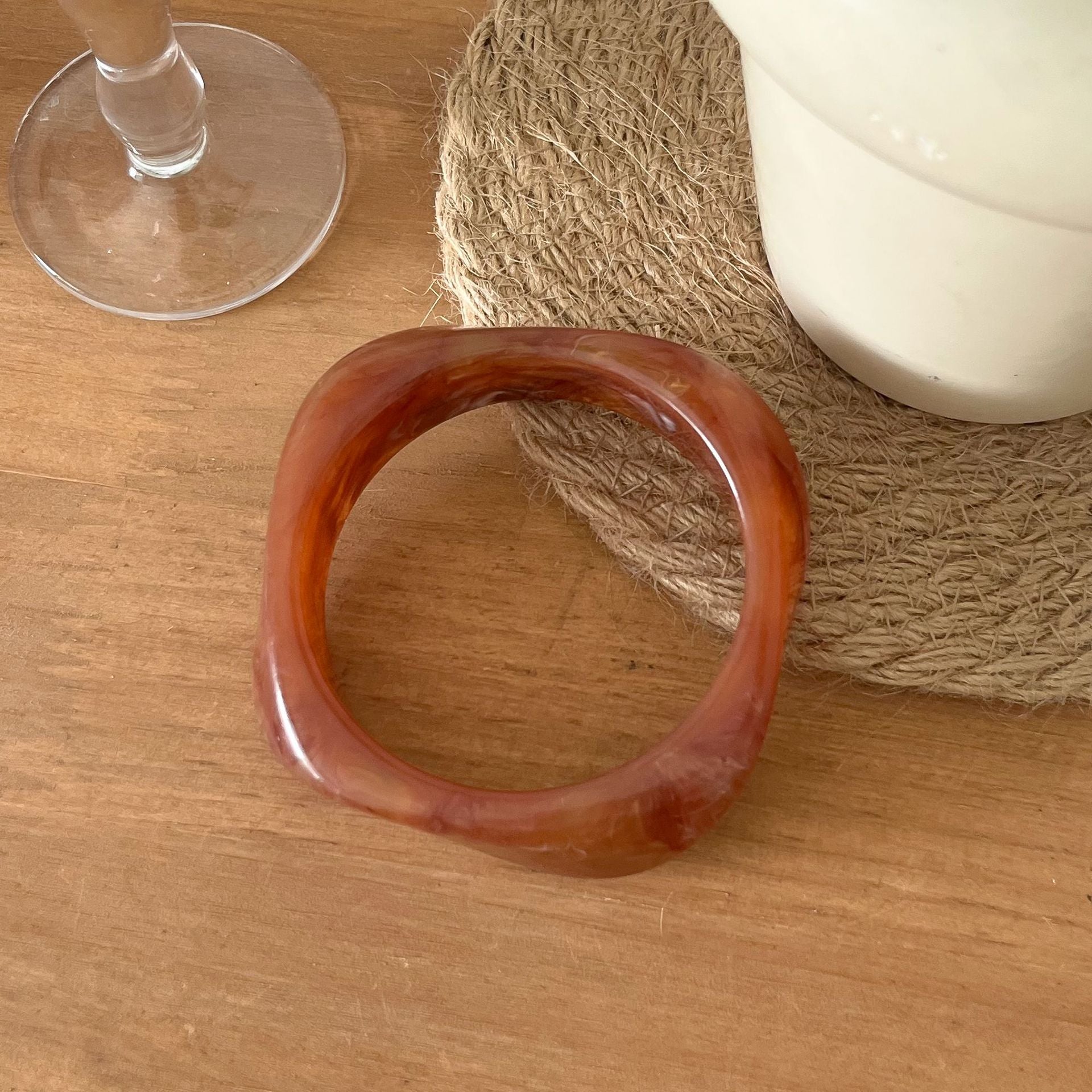 Stylish Irregualr Resin Wide B - DippedShop Wholesale - #5155