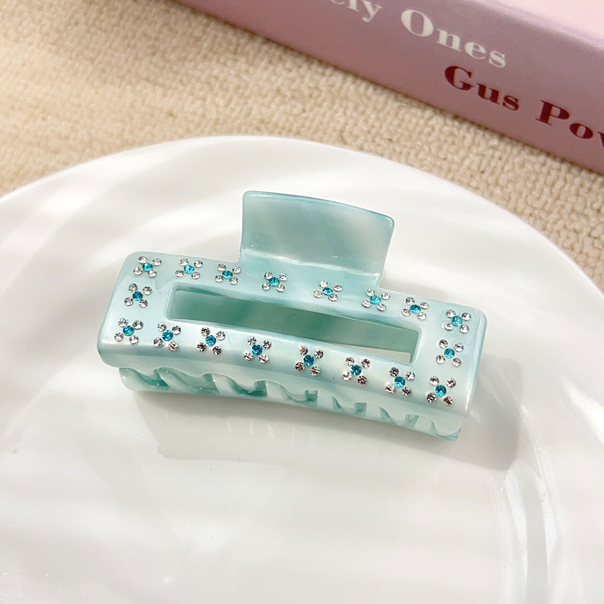 Trendy Rhinestone Butterfly Acetate Hair Claw MK2PPM6W6HCP349