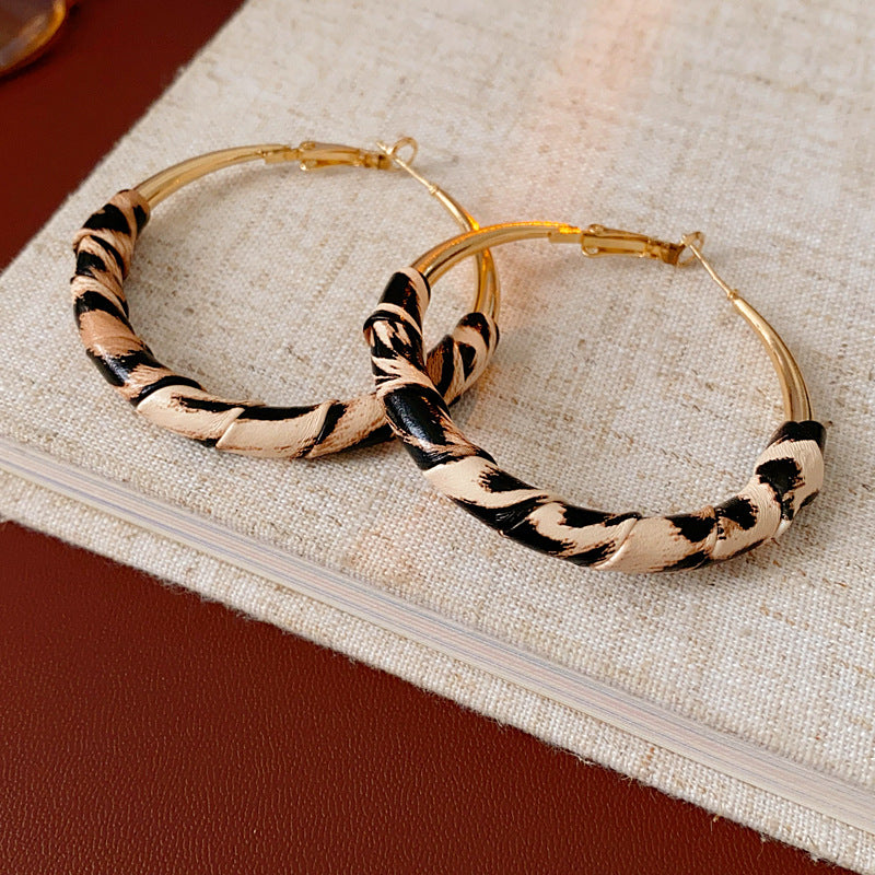 Vintage Leopard Leather Wrapped Hoop Earrings 6W6JER830