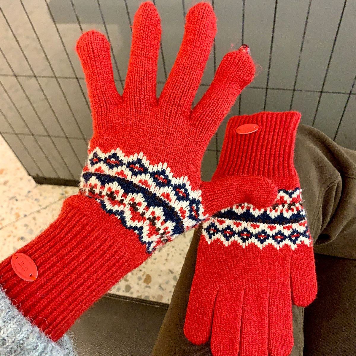 Touchscreen Knit Gloves - DippedShop Wholesale - #1187