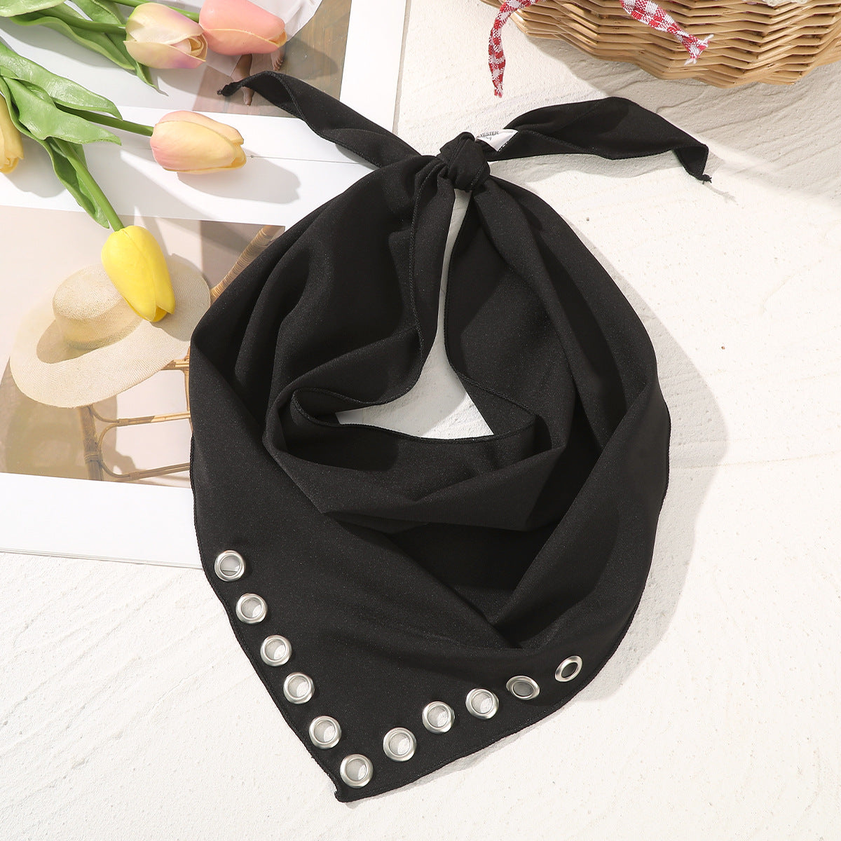 Trendy Studded Hollow Out Triangle Bandana Headscarf MK2BK6W6HHS15