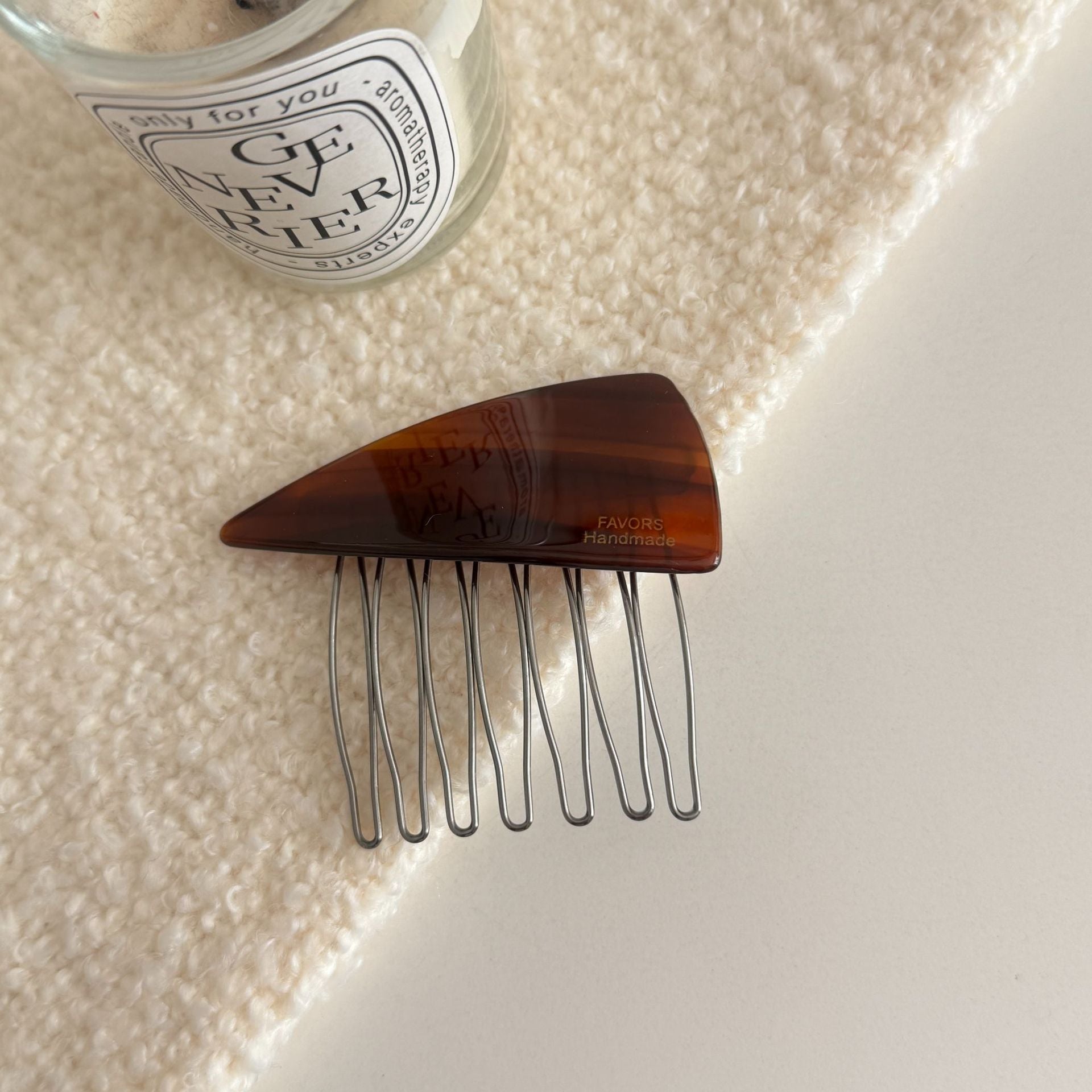 Triangle Acetate Insert Comb Hair Clip MK2MBEP6W6HPN14