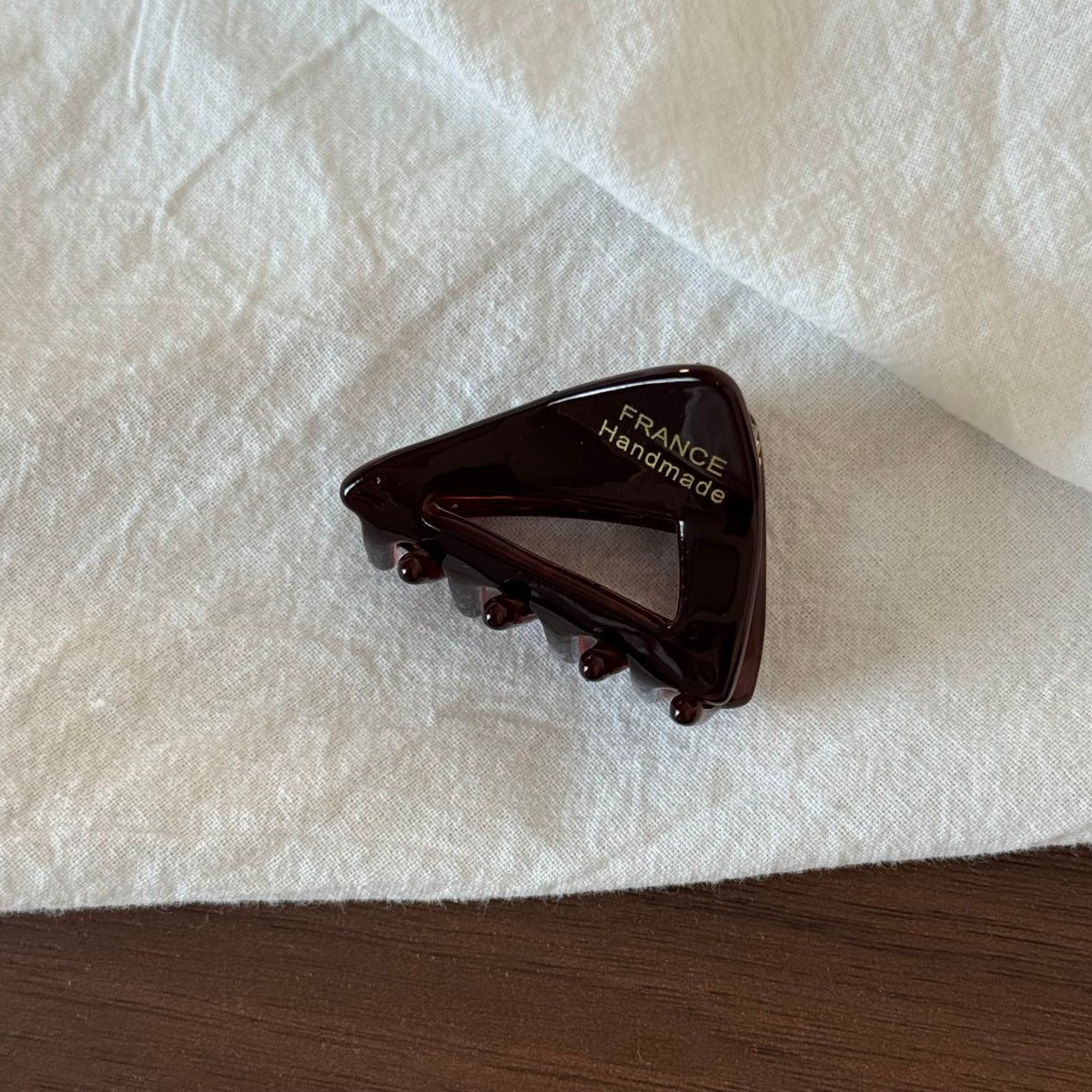 Simple Hollow Mini AcetateTriangle Hair Claw Clip 6W6HCP1271