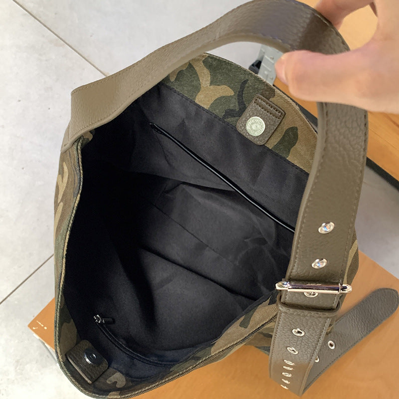 Vintage Camo Crossbody Bag - DippedShop Wholesale - #4147