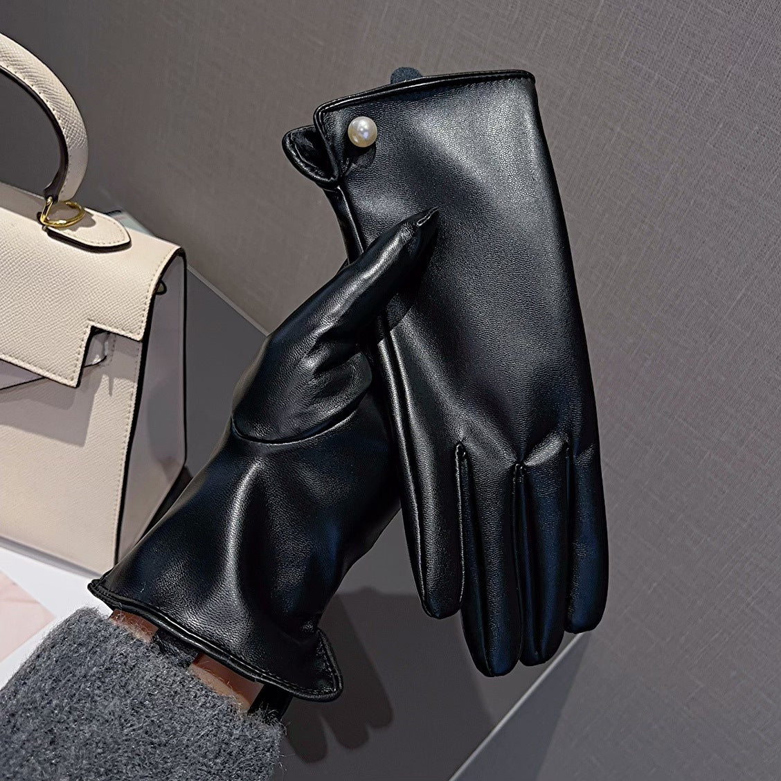 PU Touchscreen Gloves - DippedShop Wholesale - #0995
