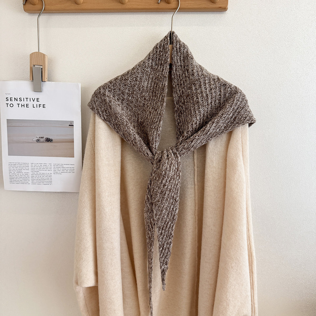 Trendy Solid Color Knit Shawl Triangle Scarf 6W6NSC102