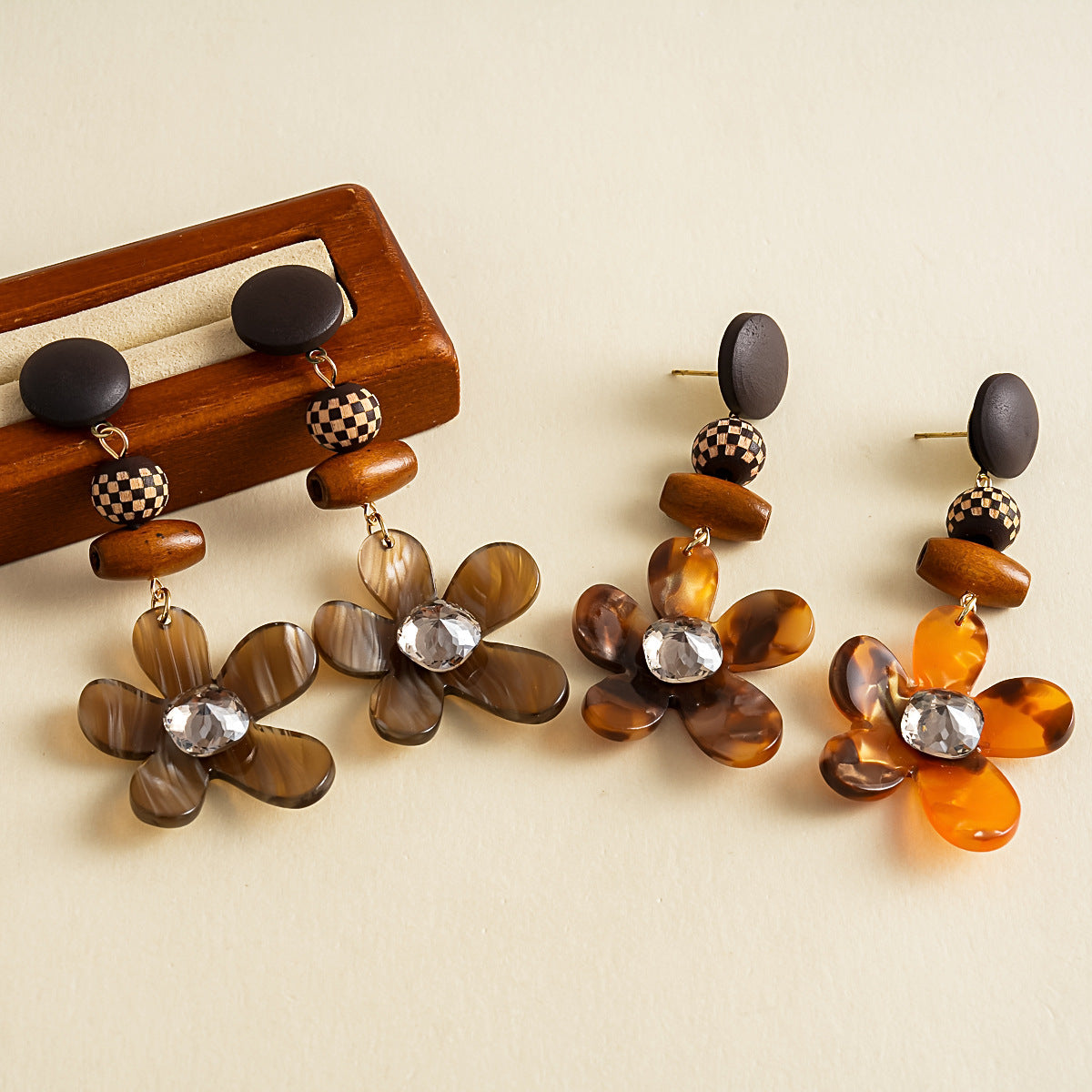 Wooden Bead Flower Earrings - DippedShop Wholesale - #7635