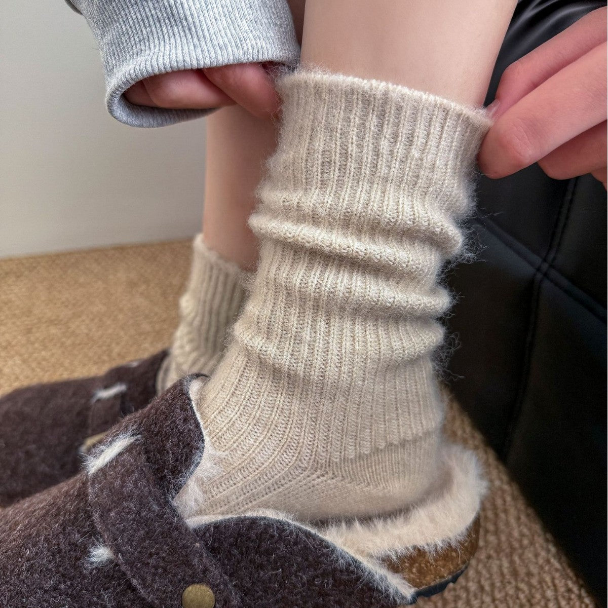 Thick Warm Crew Socks - DippedShop Wholesale - #1571