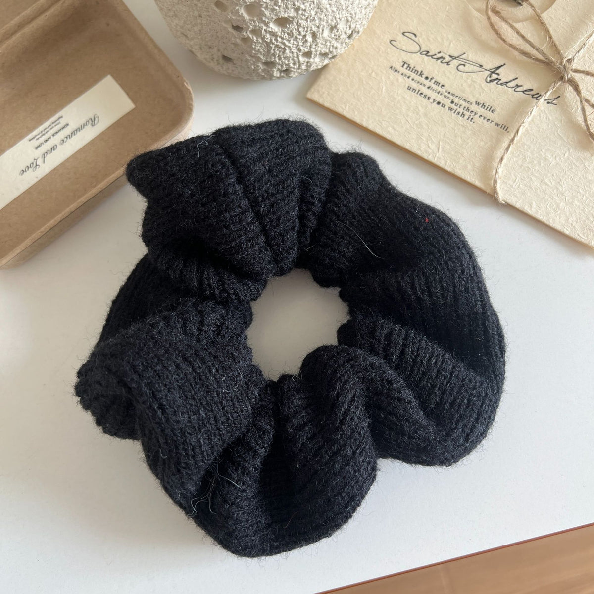 Minimalist Solid Color Knit Ruffled Scrunchies 6W6HSR505