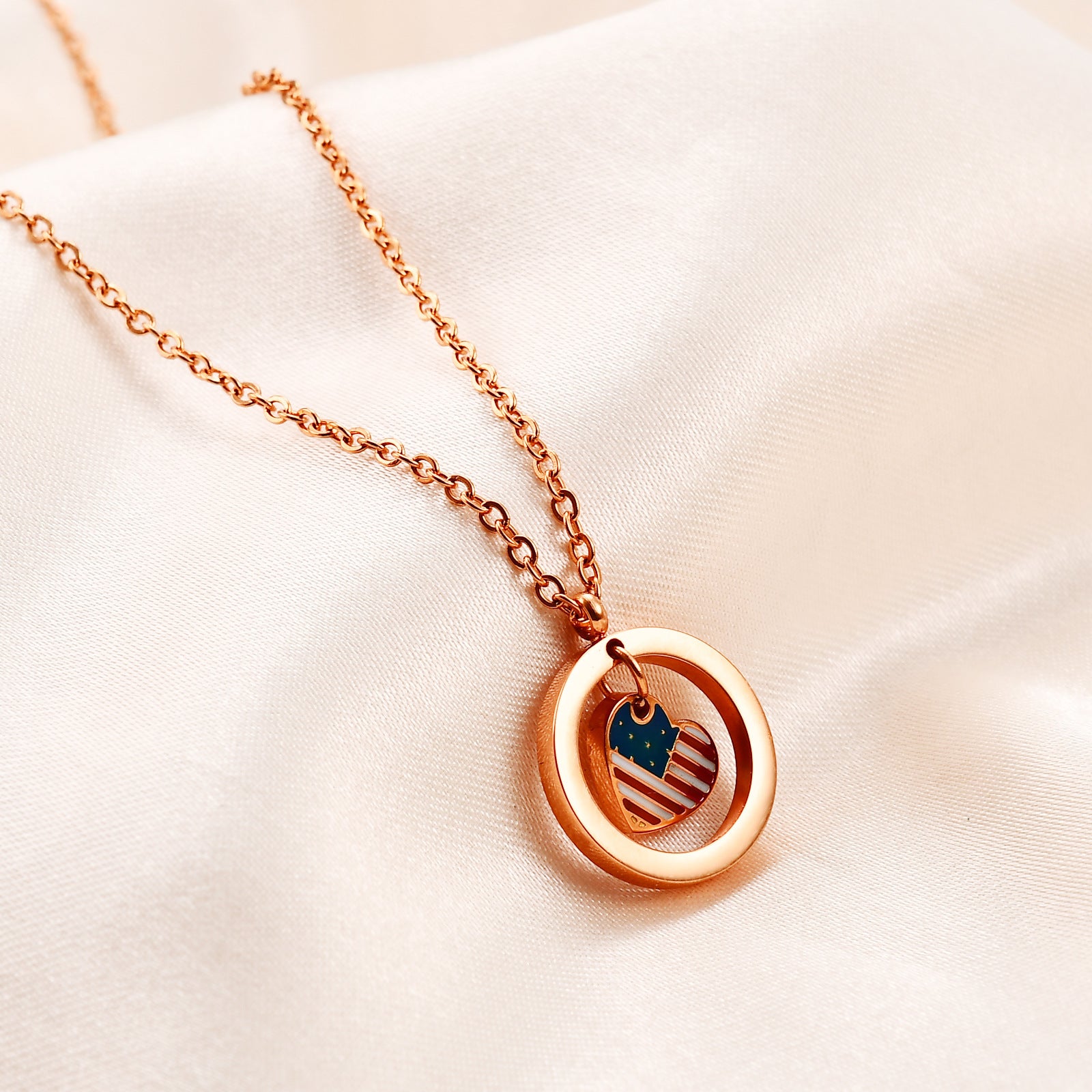 Elegant USA Flag Heart Pendant Chain Necklace 8ZA6JNC284T
