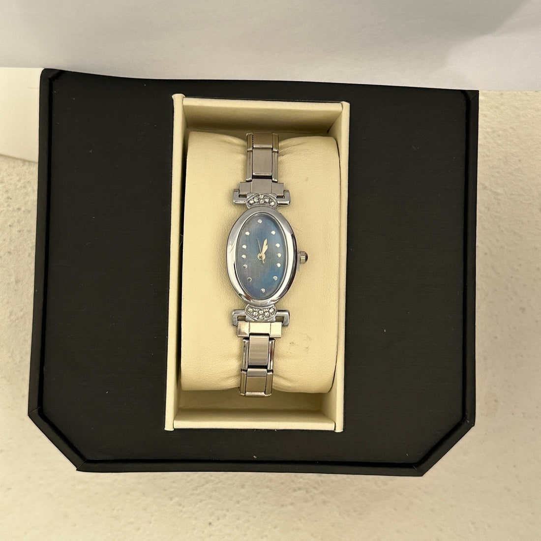 Stretchy Bracelet Watch - DippedShop Wholesale - #5507