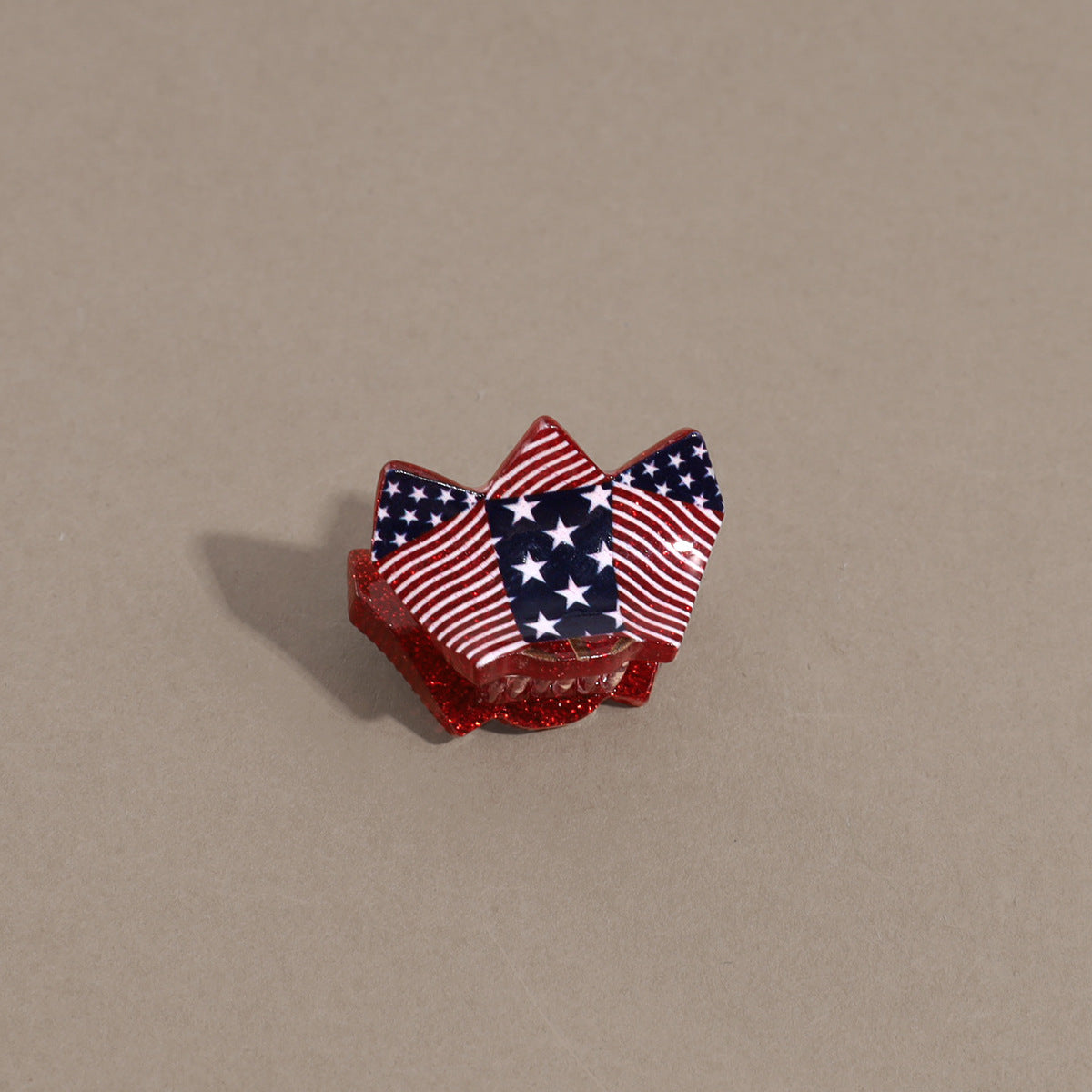 Trendy American Flag Hat Shape Lightweight Hair Clip 8AS6HCP61T
