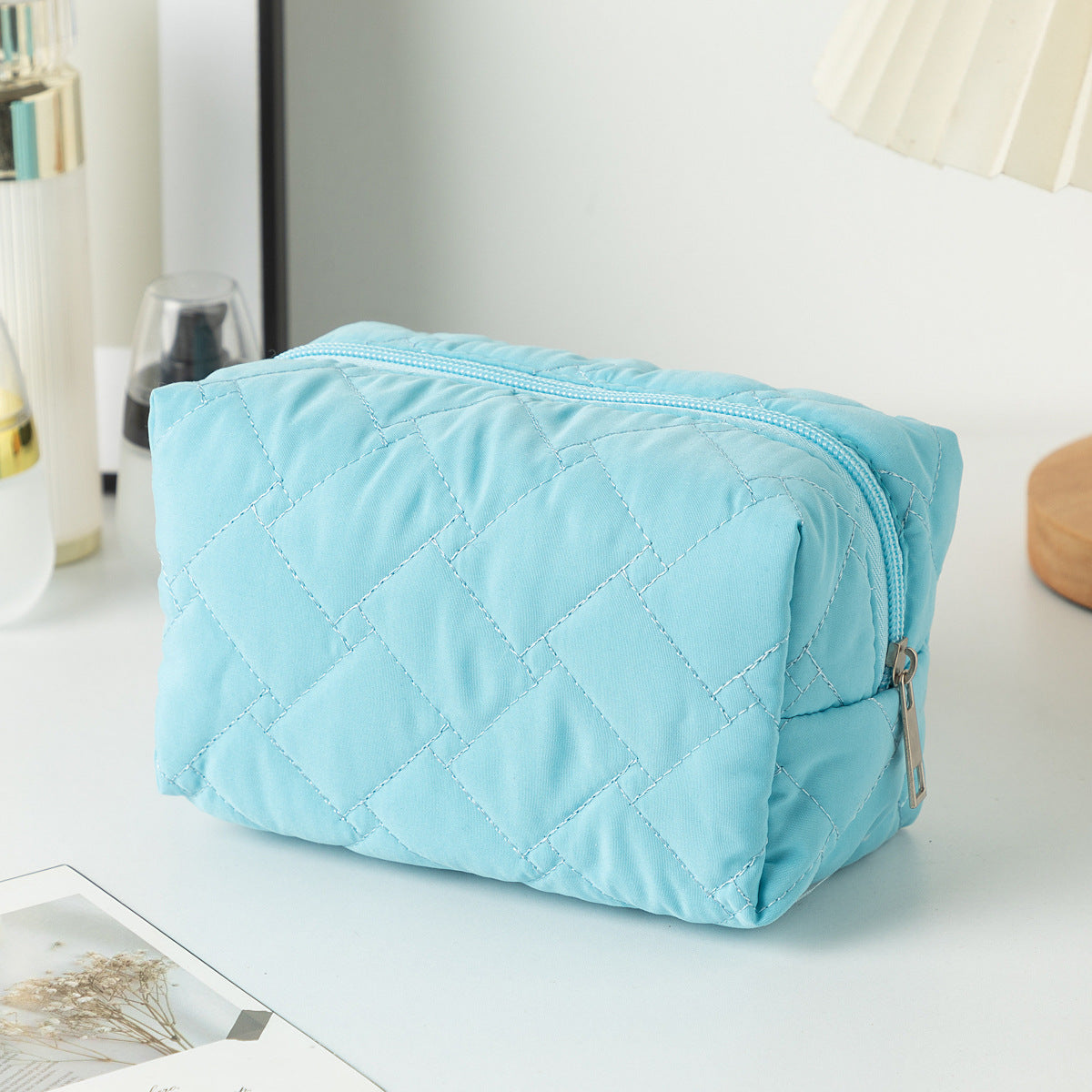 Minimalist Solid Color Quilt Shell - DippedShop Wholesale - #4243