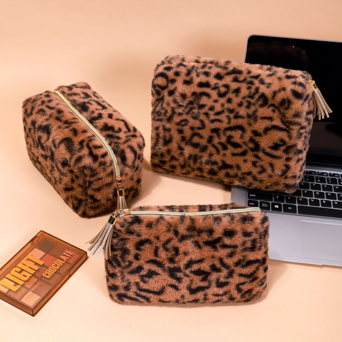 Leopard Print Plushed Large Capacity Makeup Bag DPB2508