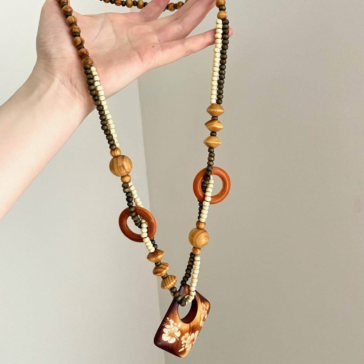 Wooden Floral Beaded Necklace - DippedShop Wholesale - #2675