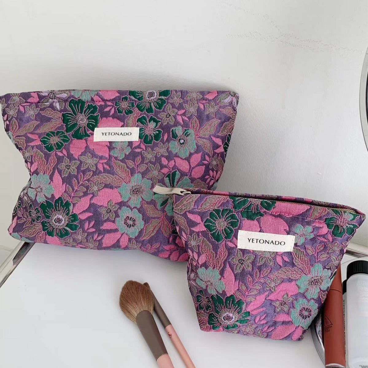 Retro Flower Embossed Portable Makeup Bag MK2BW6W10BOB394
