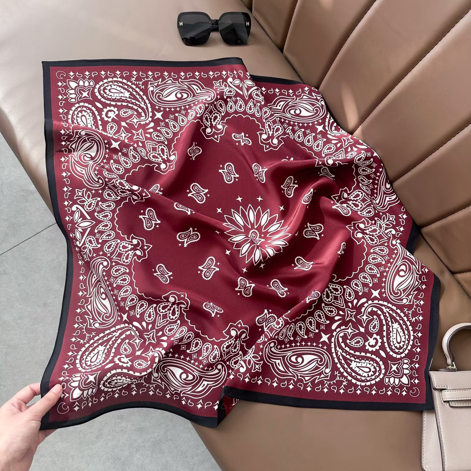 Paisley Print Luxury Mulberry Silk Square Scarf MK2BW6W6NSI04