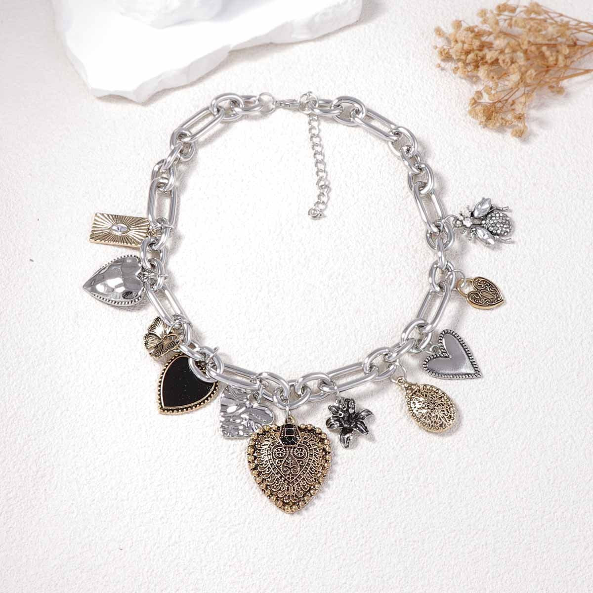 Vintage Heart Pendant Tassel Chain Necklaces 6W6JNC623