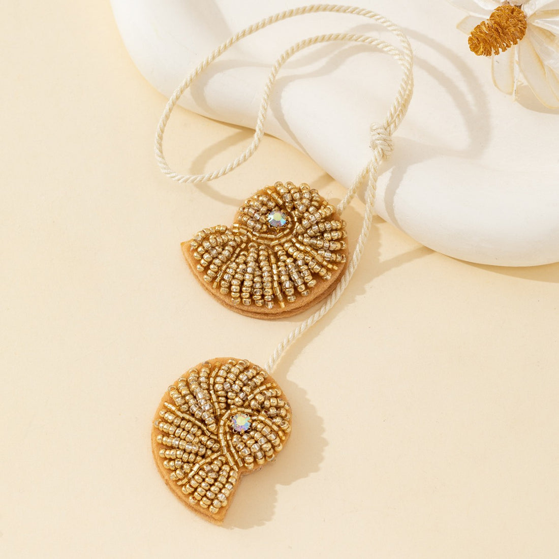 Beaded Conch Pendant Keychain - DippedShop Wholesale - #4163