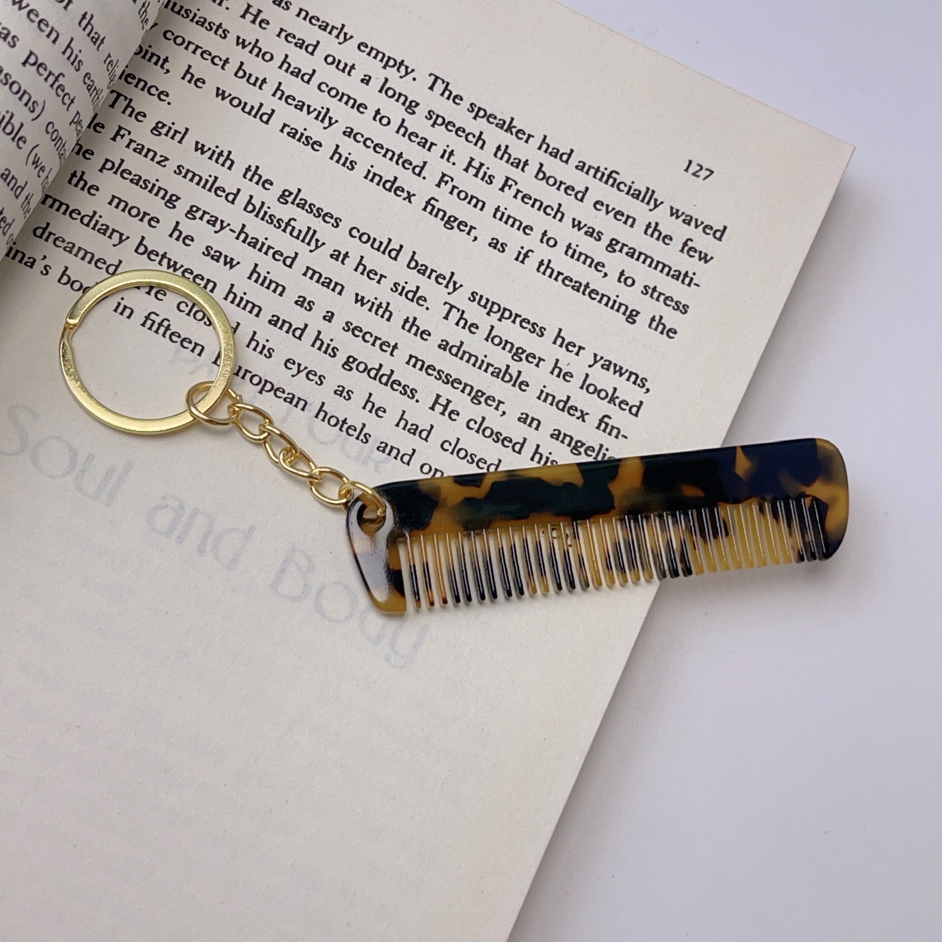 Retro Leopard Square Portable Acetate Hair Combs MK2BLM6C5CB81