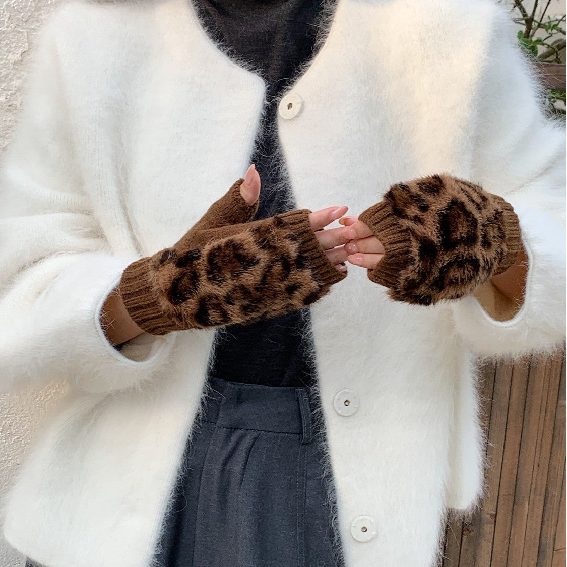Faux Fur Fingerless Gloves - DippedShop Wholesale - #5443