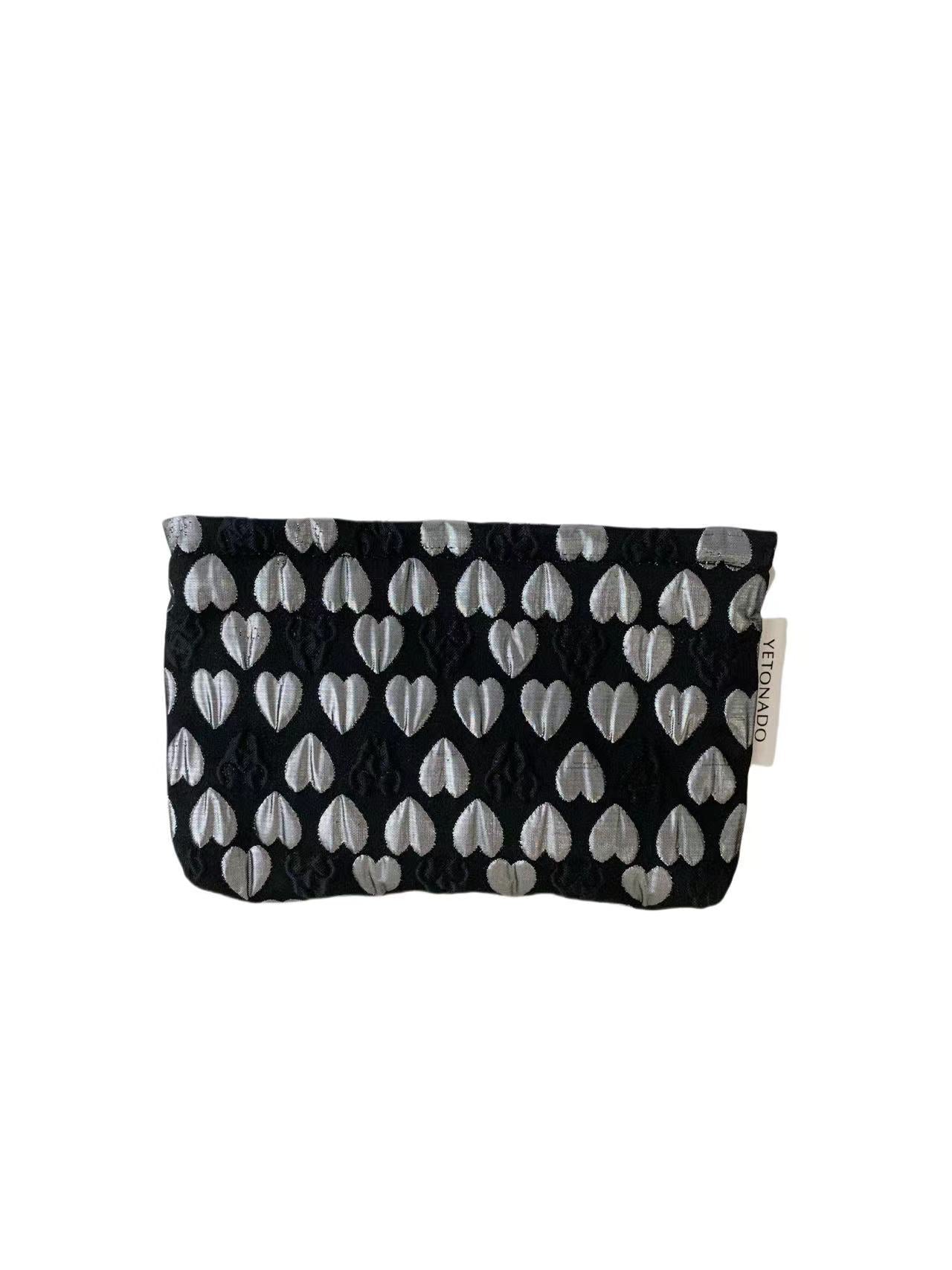 Cute 3D Heart Print Outdoor Portable Cosmetic Bag 6S10BOB1109