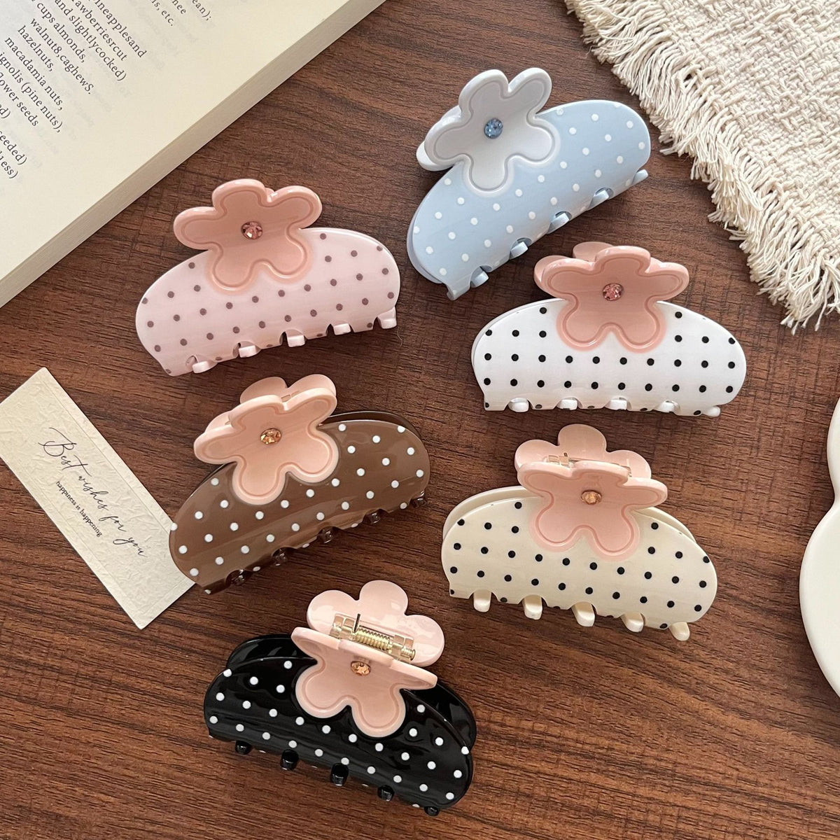 Cute Rhinestone Flower Polka Dots Hair Claw 6W6HCP1637