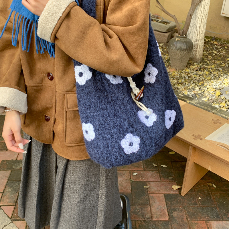 Sweet Floral Embroidery Plush Shoulder Tote Bag 6W10BBG2491