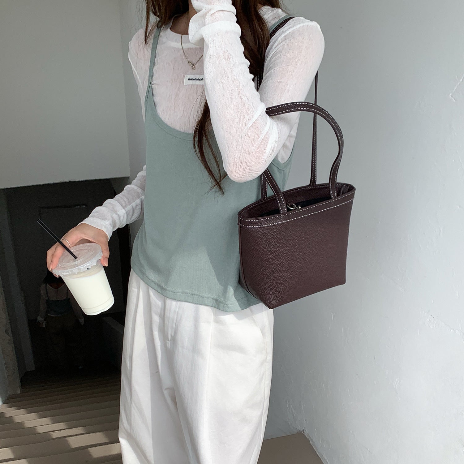 Trendy PU Solid Color Bucket Tote Bag 6W10BBG1889