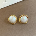 Elegant Gold Bezel Pearl Geometric Earrings 6W6JER772