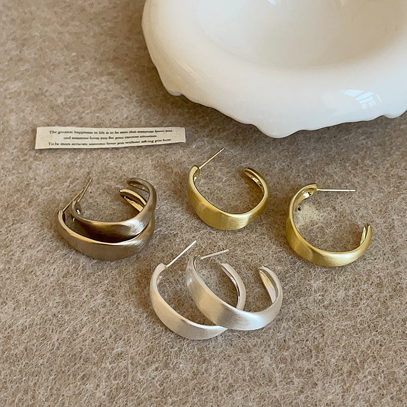C-Shaped Stud Earrings - DippedShop Wholesale - #6051
