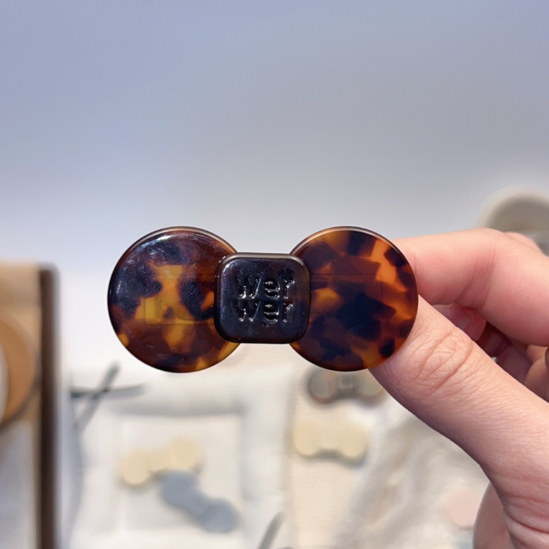 Sweet Bowknot Letter No Bend Hair Clip MK2PM6W6HCP02