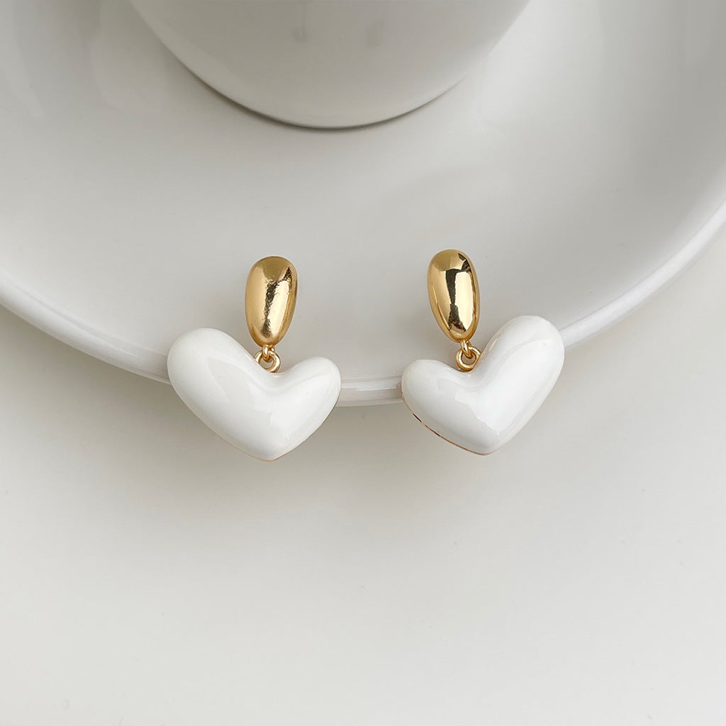 Cream White Heart Earrings - DippedShop Wholesale - #0819