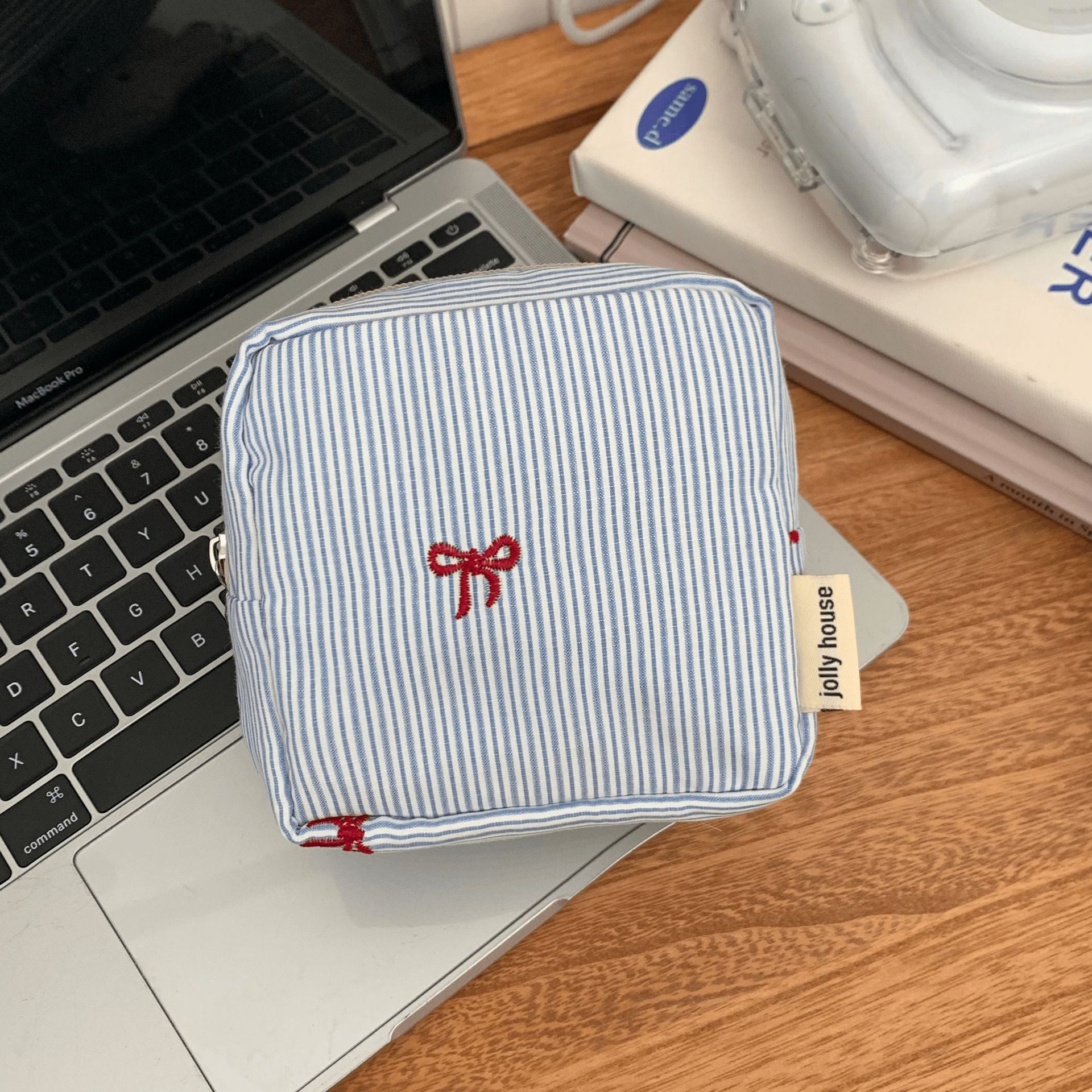 Minimalist Striped Print Bowknot Embroidery Cosmetic Bag 6S5CO125