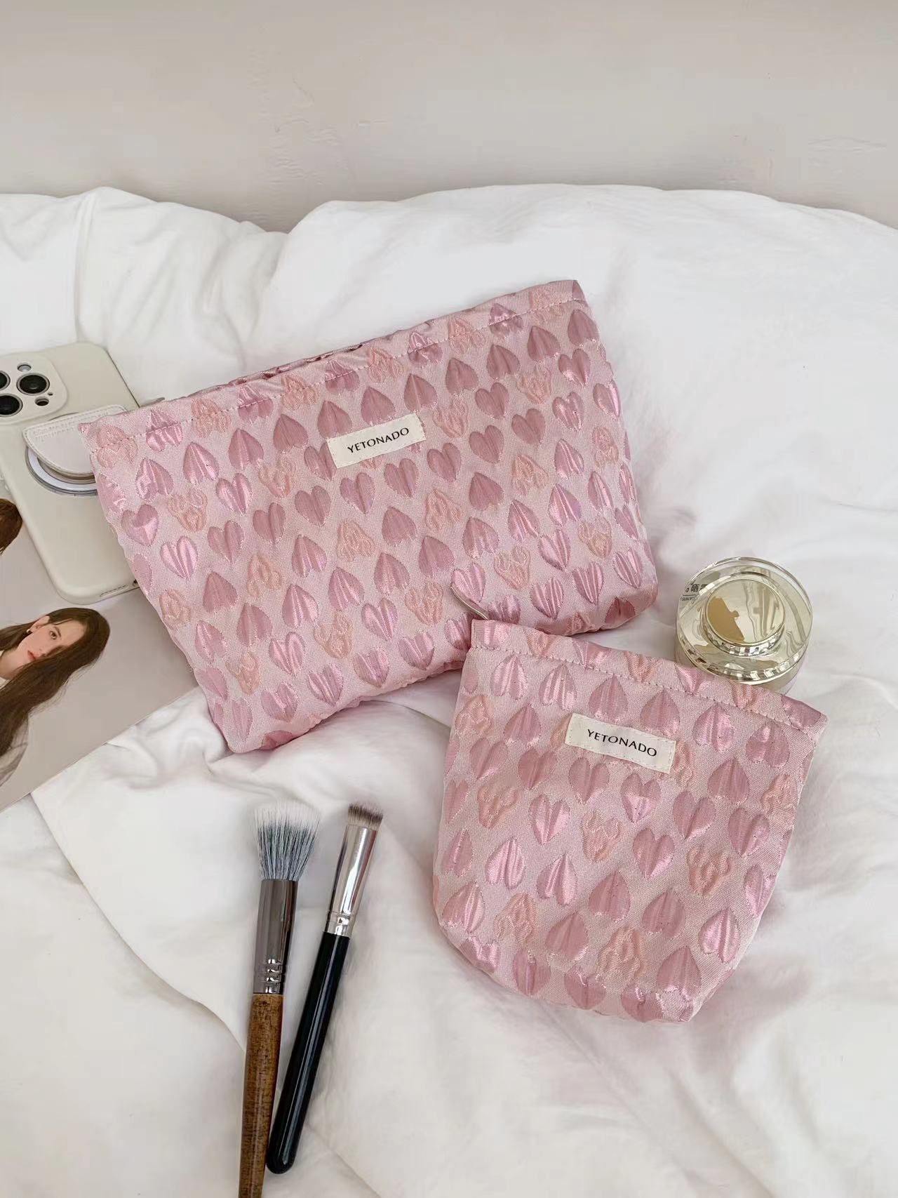 Cute 3D Heart Print Outdoor Portable Cosmetic Bag 6S10BOB1109