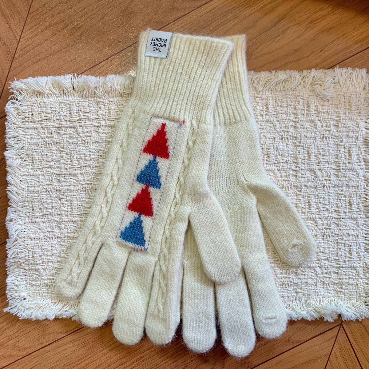 Jacquard Knit Finger Gloves - DippedShop Wholesale - #2291