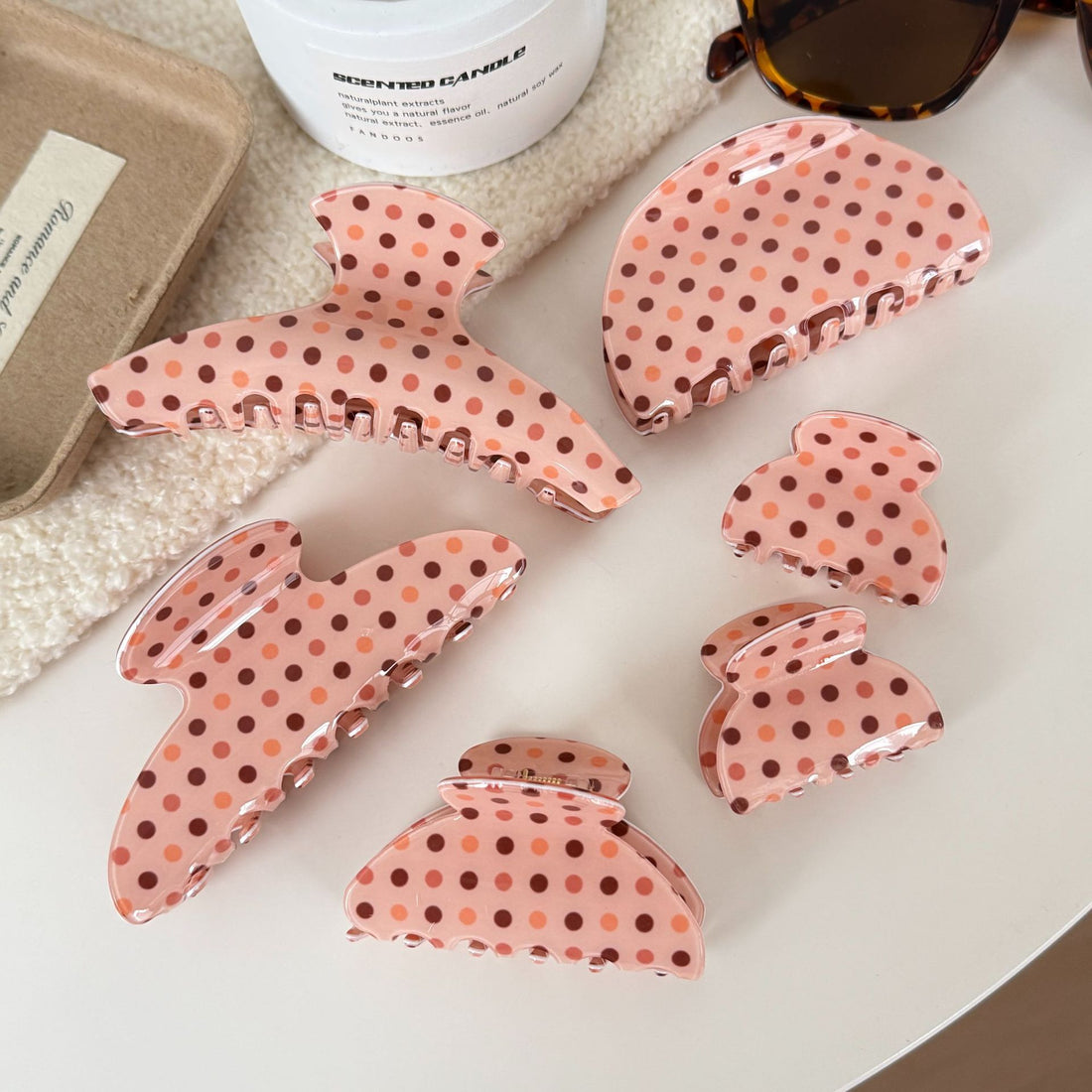 Minimalist Polka Dot Hair Claw - DippedShop Wholesale - #5571
