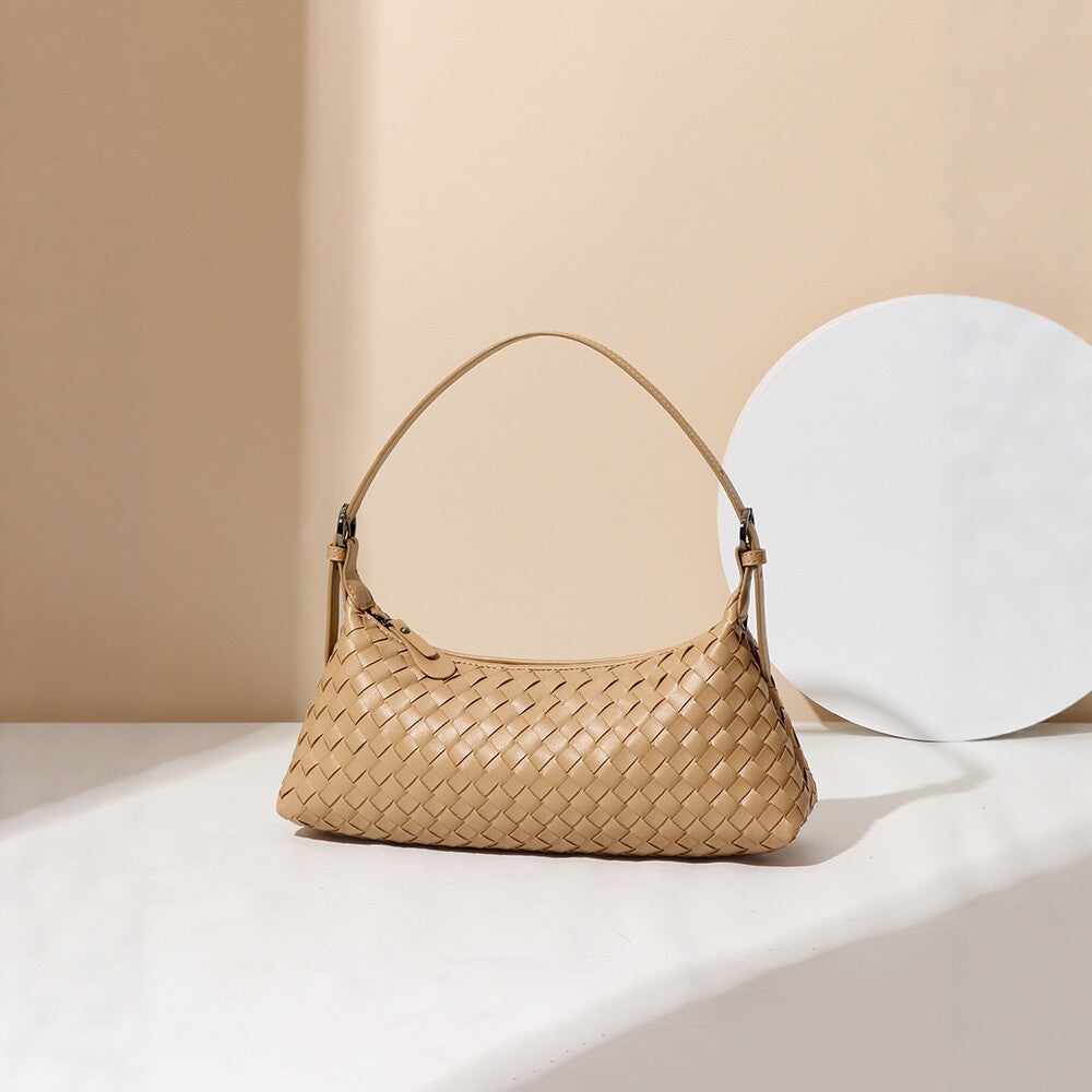 Woven Dumpling Crossbody Bag - DippedShop Wholesale - #9987