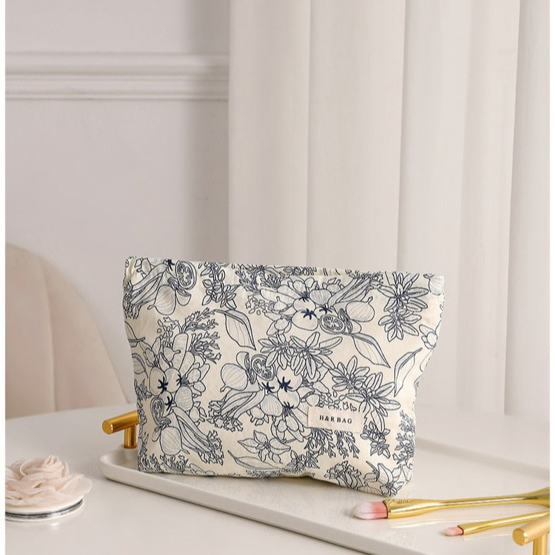 Floral Print Sweet Simple Cosmetic Bag DPB1025