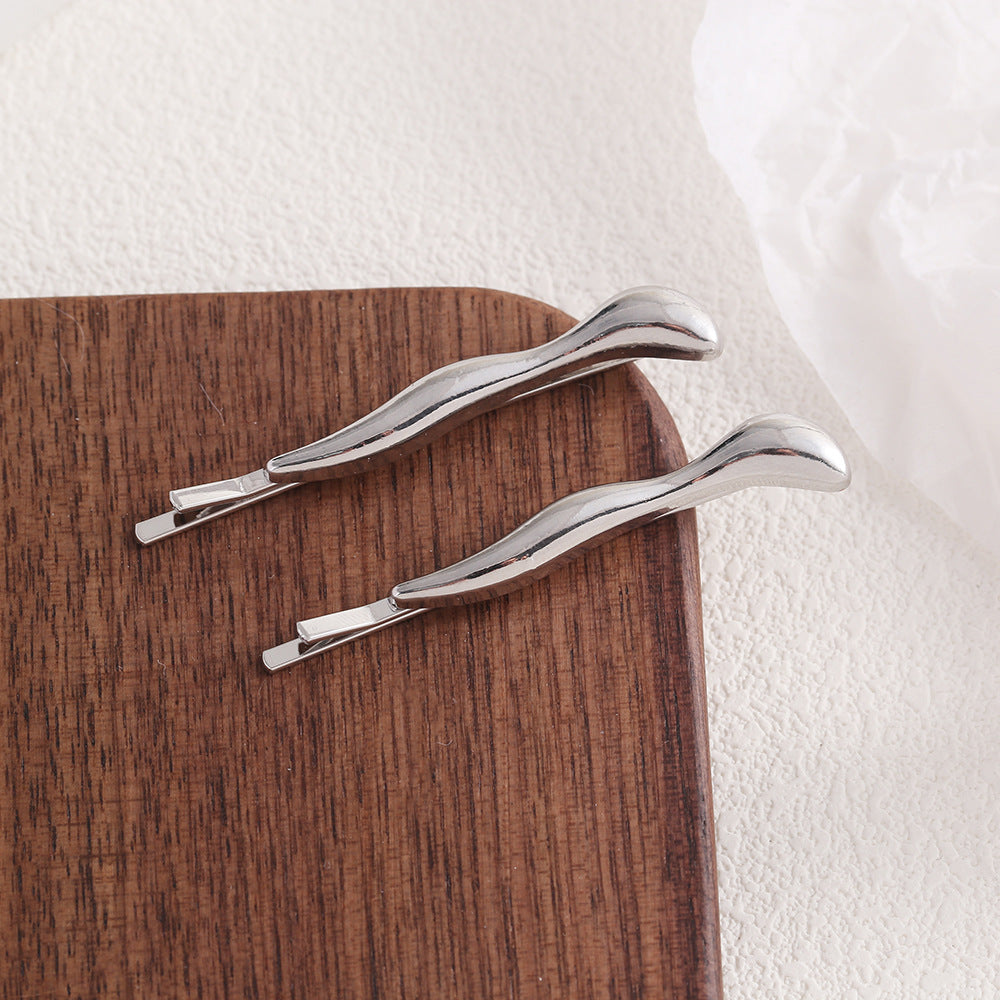 Elegant Gold Plated Geometric Metal Hair Clips MK2MBEP6W6HCP381