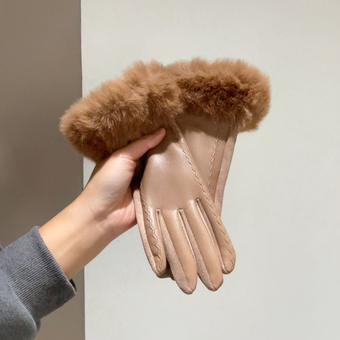 Fluffy Fur Cuff Gloves - DippedShop Wholesale - #6595