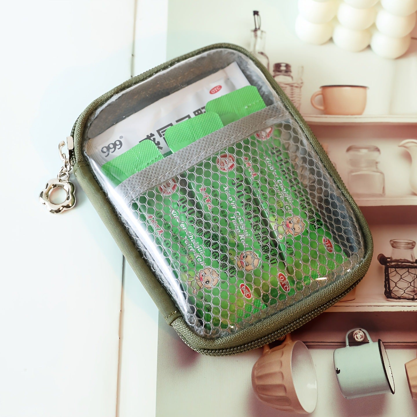 Stylish Transparent PVC Waterproof Makeup Bag MK2BW6S10BOB101