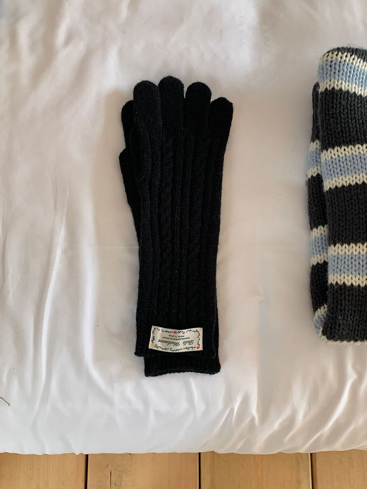 Long Knit Touchscreen Gloves - DippedShop Wholesale - #6931