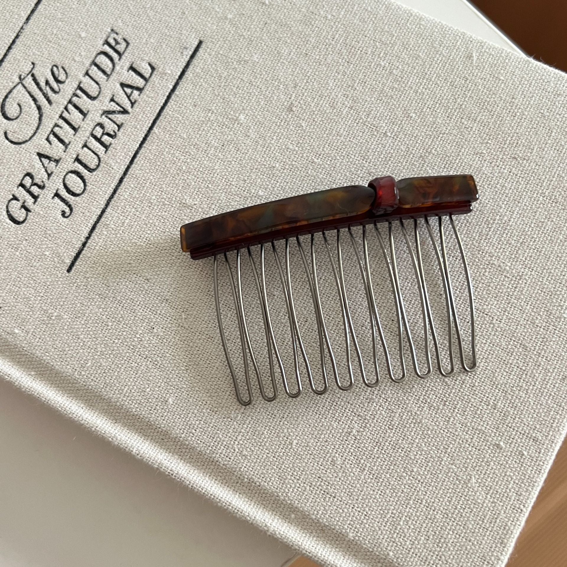 Acetate Flyaway Hair Taming Hair Comb Clip MK2MBEP6W6HPN11