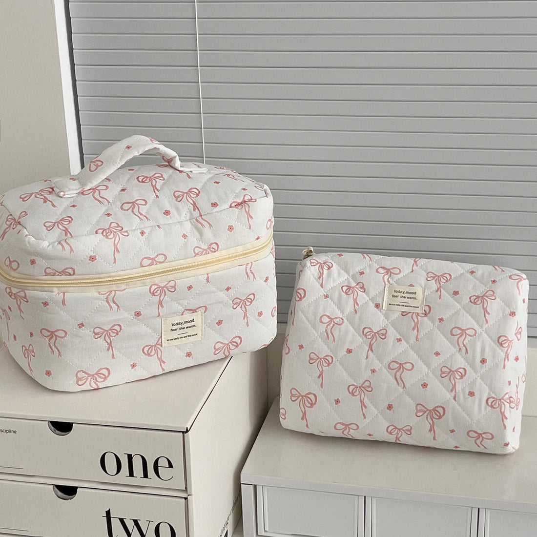 Pink Bow Print Sweet Portable Make Up Bag DP25A549