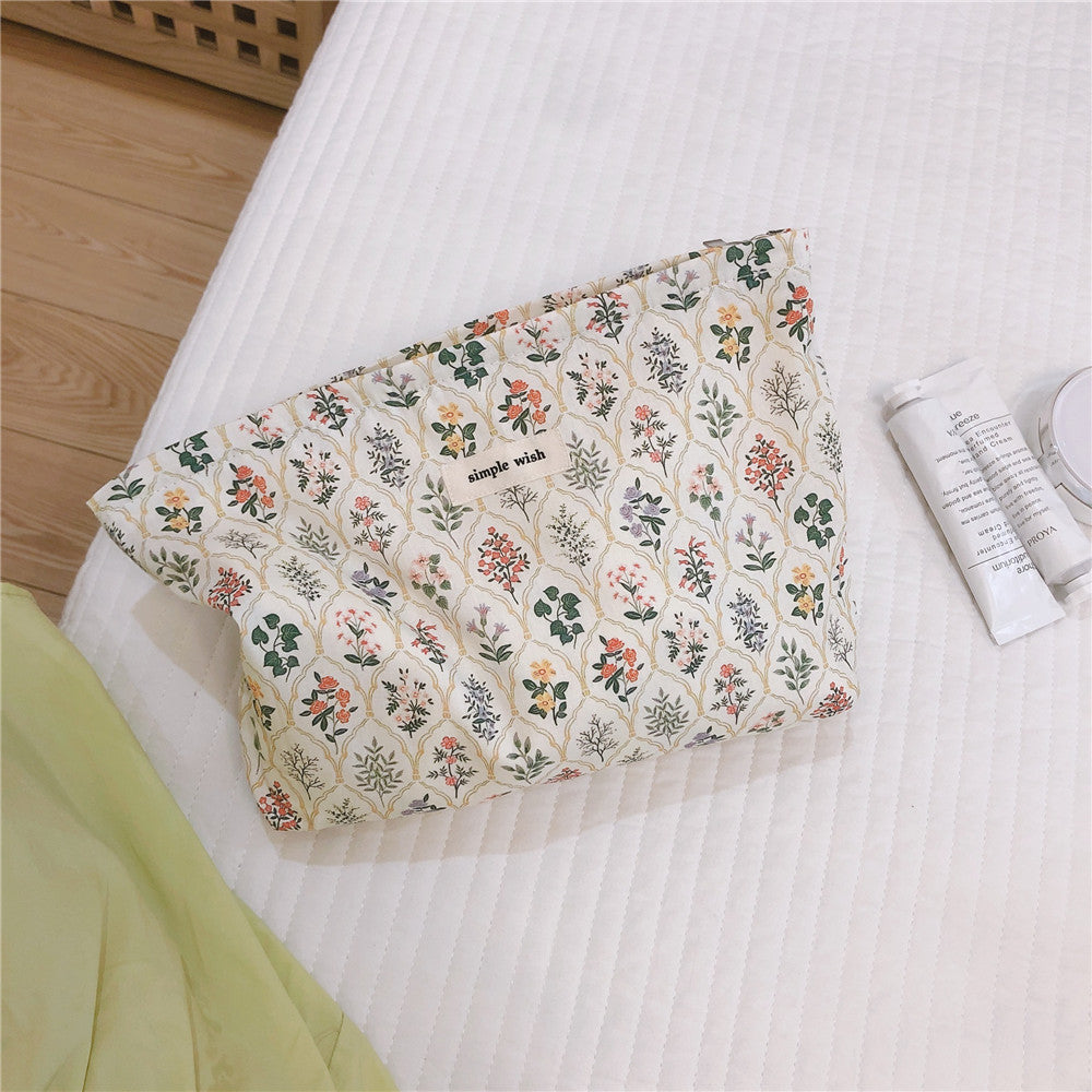 Flower Print Large Capacity Cosmetic Bag DP25E860